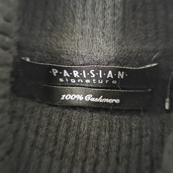 Parisian Signature Cashmere Black Turtleneck Sweater - Picture 5 of 7